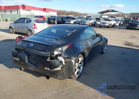 2005 Nissan 350Z Anniversary Edition z USA, uszkodzony, nr VIN JN1AZ34D15M606760